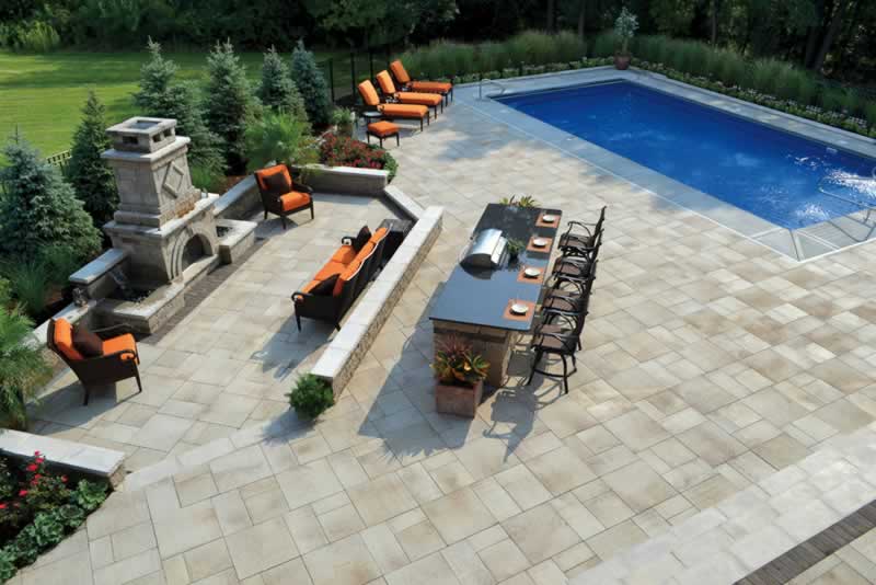 Custom Stone Masonry for Luxury Homes
