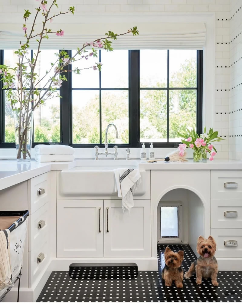 Marble countertops kitchen