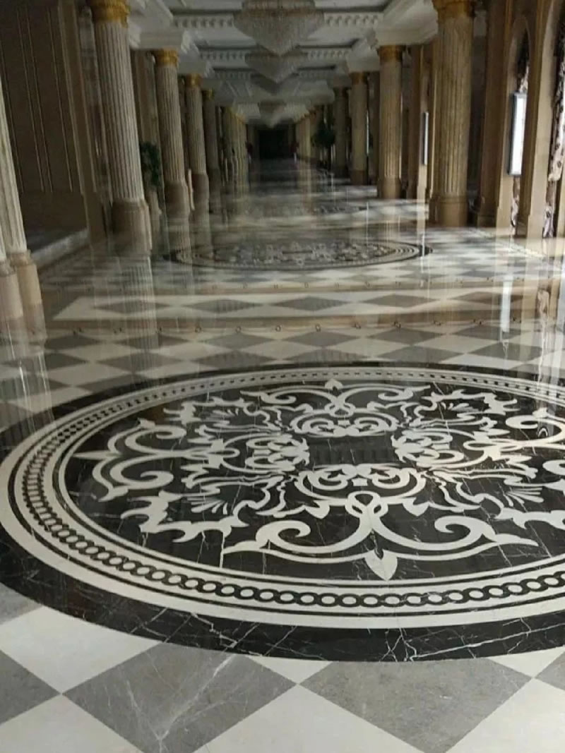 Villa floor porch