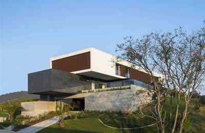 best stone material for luxury mansion