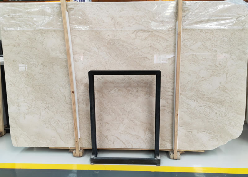 Amasya Beige Marble Slabs