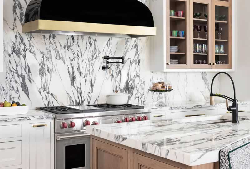 Arabescato Corchia White Kitchen