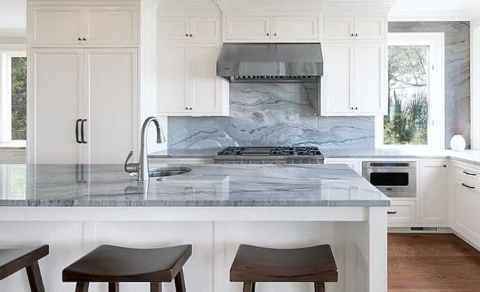Macaubus Blue Countertops