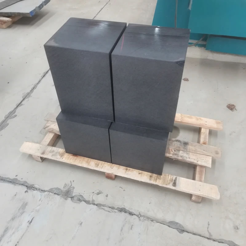 Black Granite for Flooring