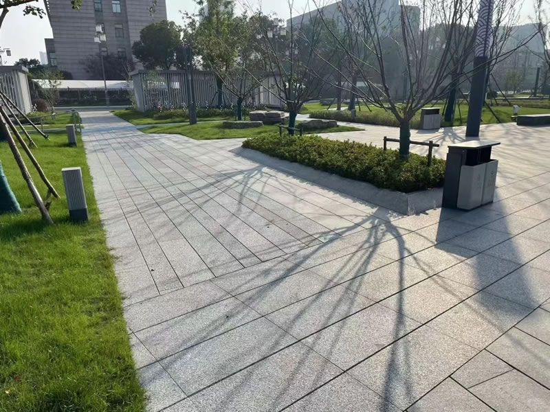 Best grey granite for outdoor use