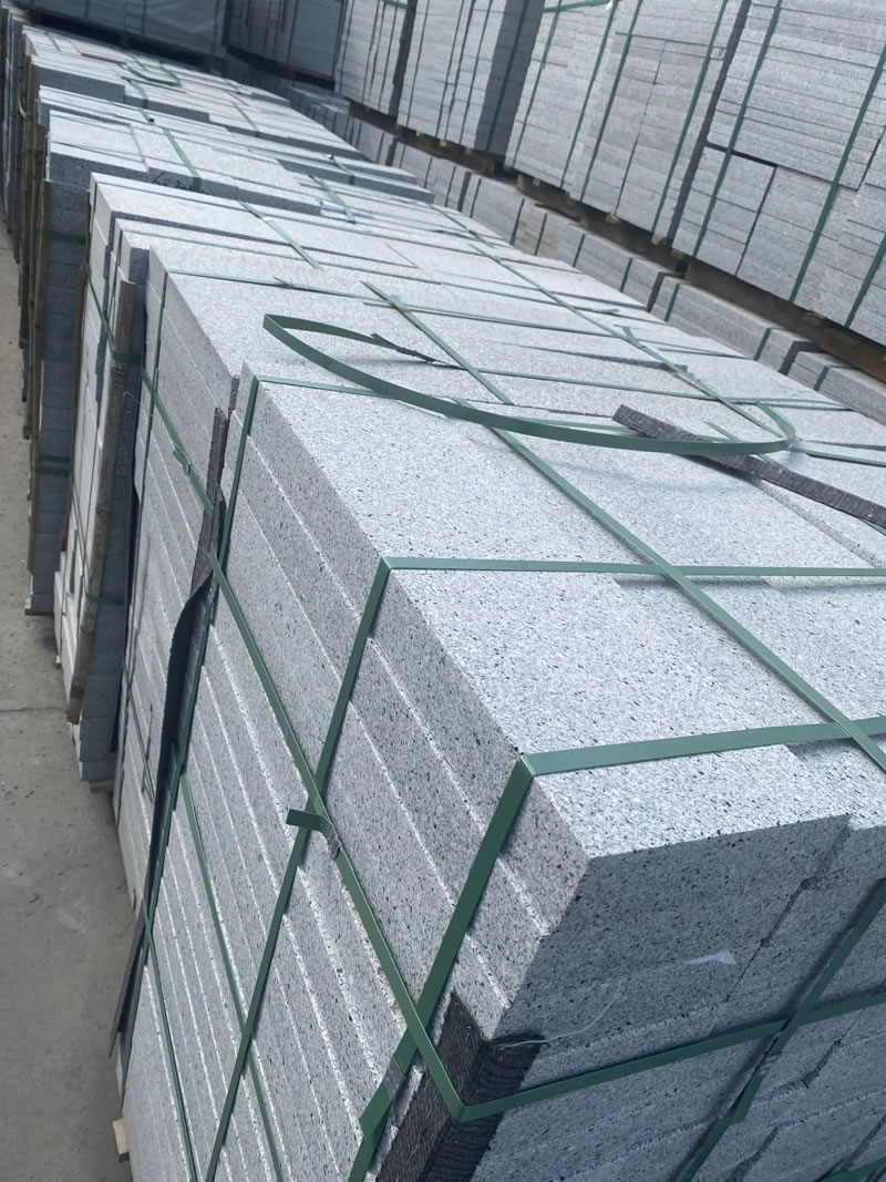 Best grey granite for outdoor use