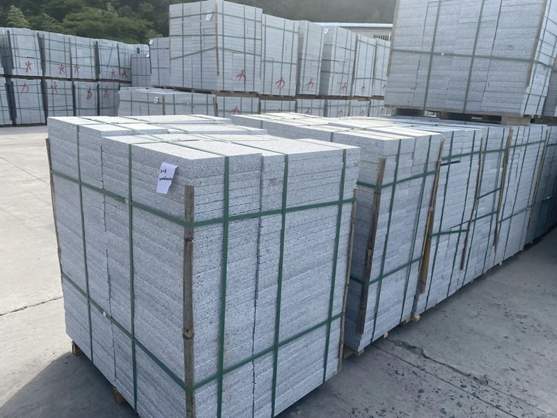 Black Grey Granite Flooring