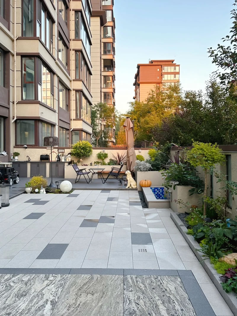 Granite paving stones