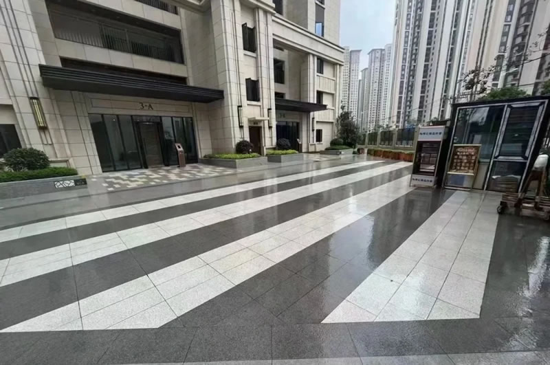 Granite paving stones