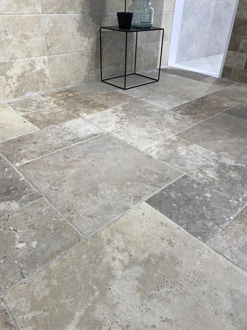 how to seal limestone tiles？