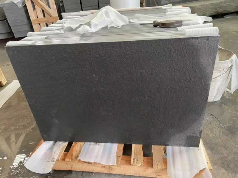 Sandstone tiles for flooring