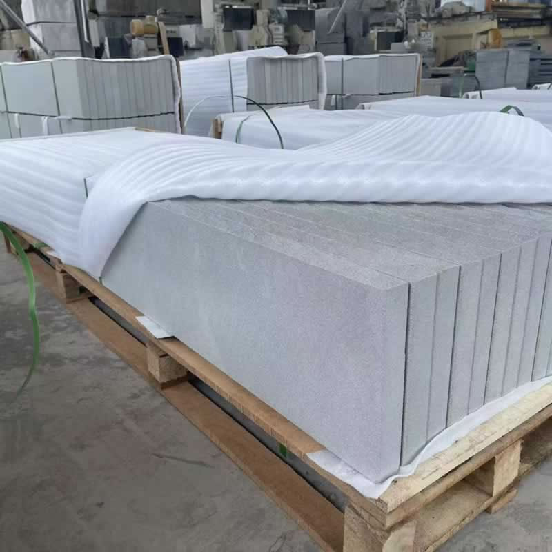 Sandstone tiles for flooring