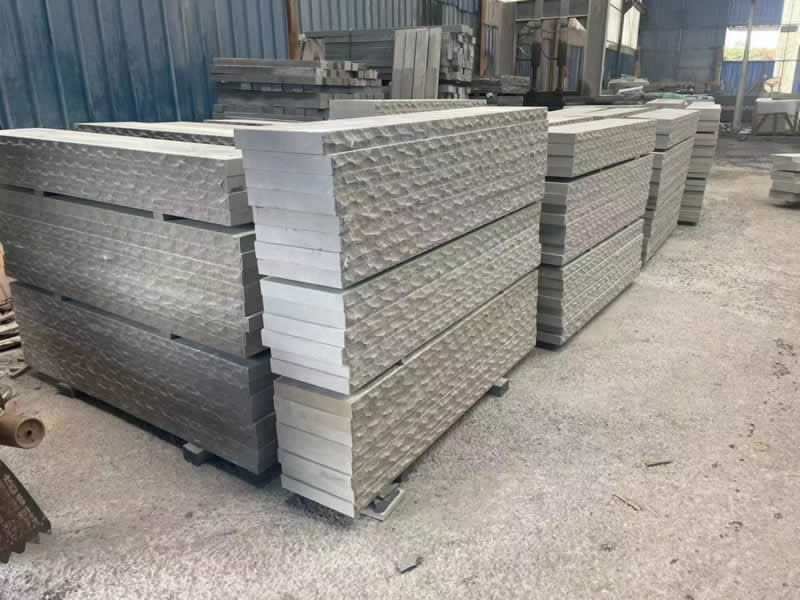 Sandstone tiles for flooring