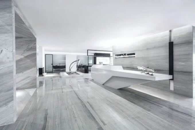 White serpeggiante marble tiles Flooring